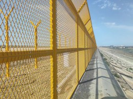 烏魯木齊機(jī)場改擴(kuò)建工程機(jī)場工程飛行區(qū)圍界、圍場路等附屬工程項(xiàng)目